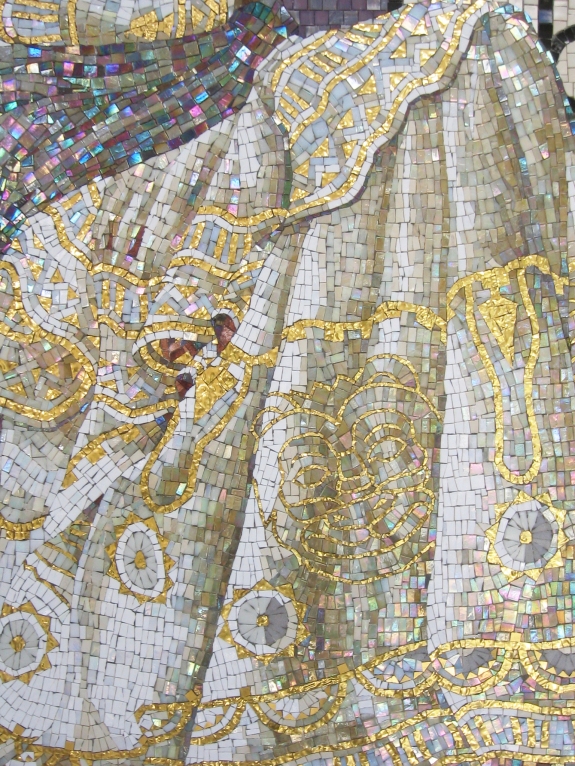 Esther's Offering - mosaic detail 4 - Lilian Broca